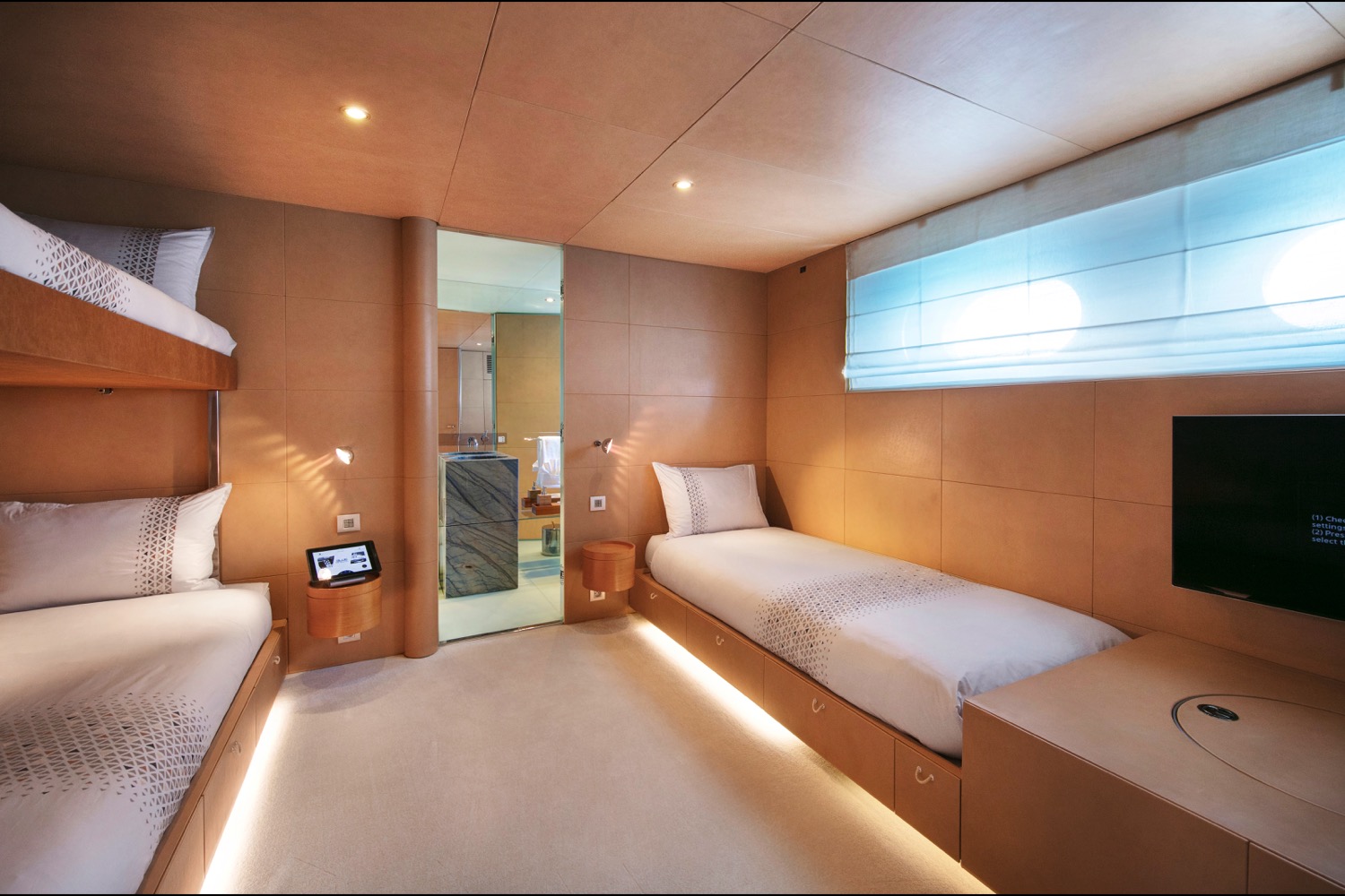 Heesen 47m - BM twin cabin 2 + pulman bed