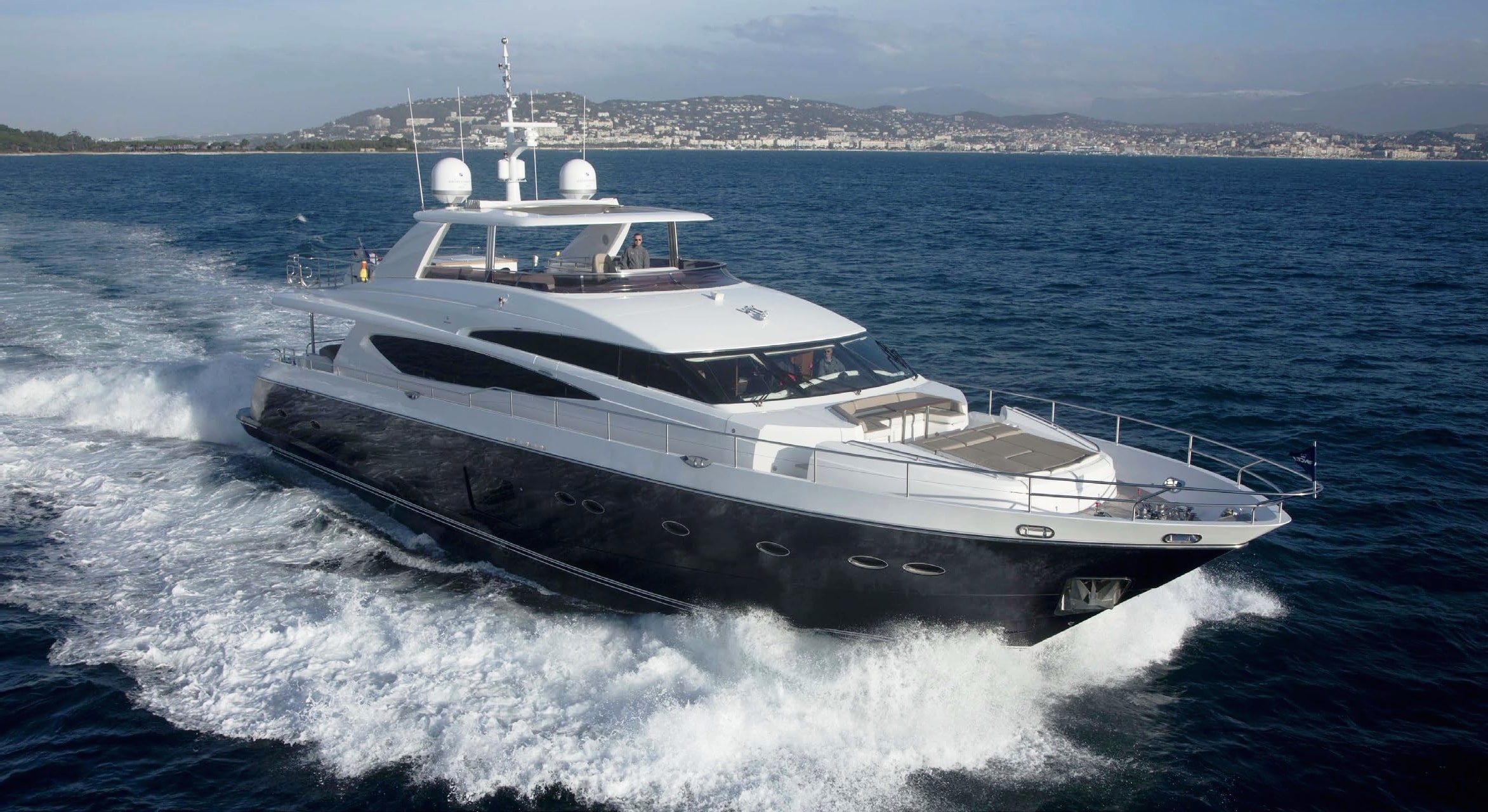 Princess 30m LADY BEATRICE Yacht For Charter2