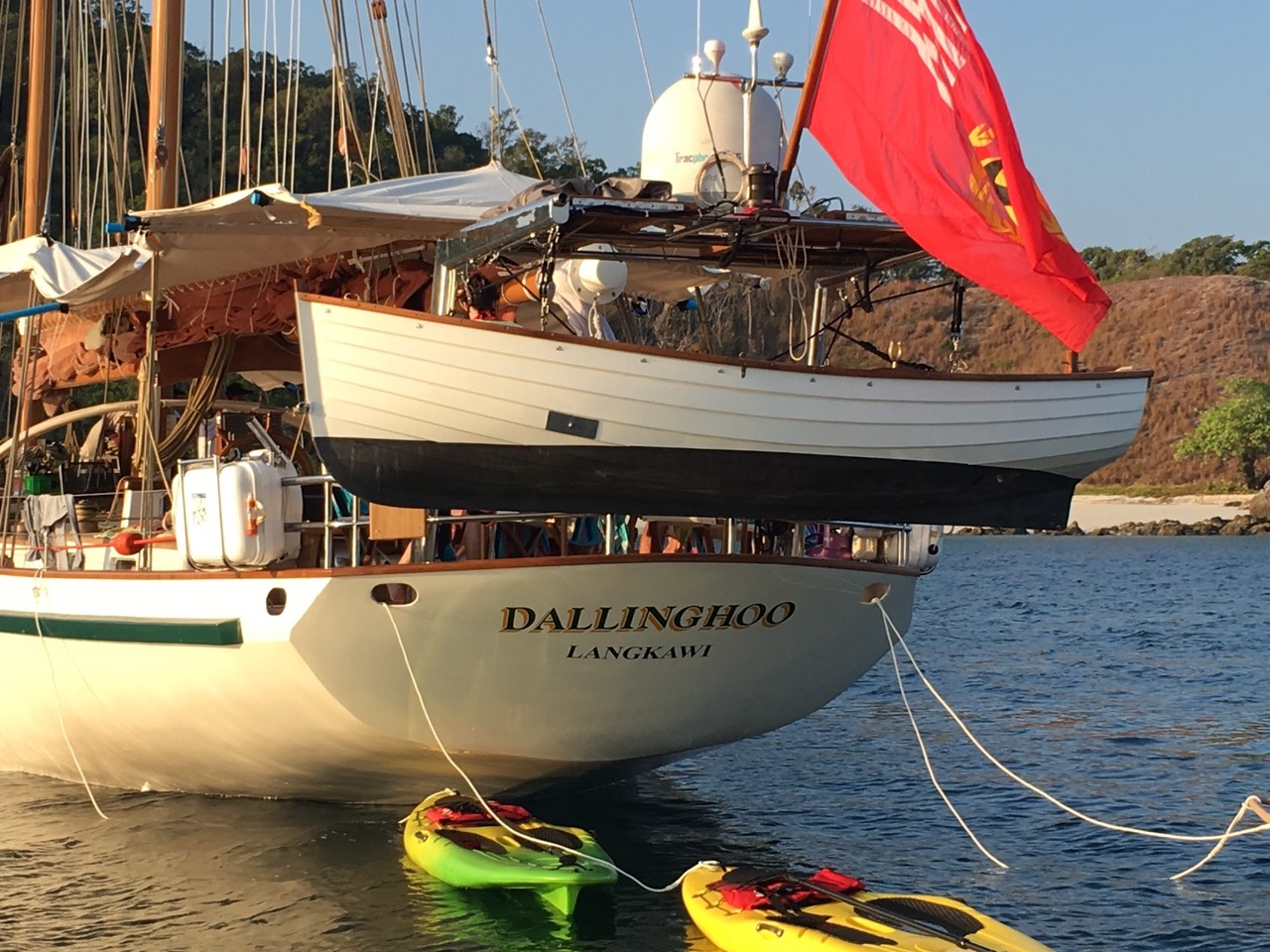 Classic Sailing Schooner - DALLINGHOO 8