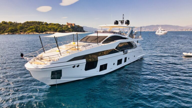 2019 azimut grande 27metri 'lady g'