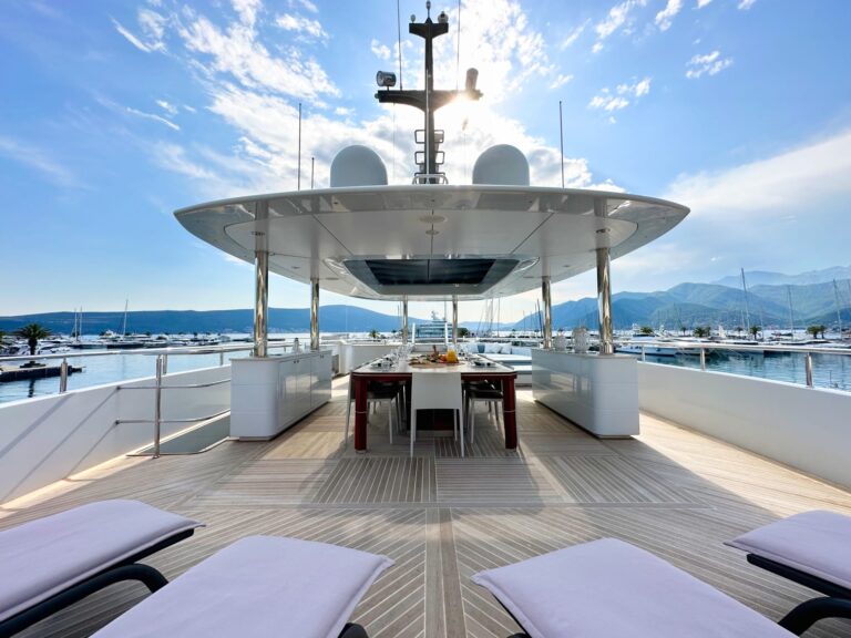 2013 Curvelle Quaranta Price & Specs