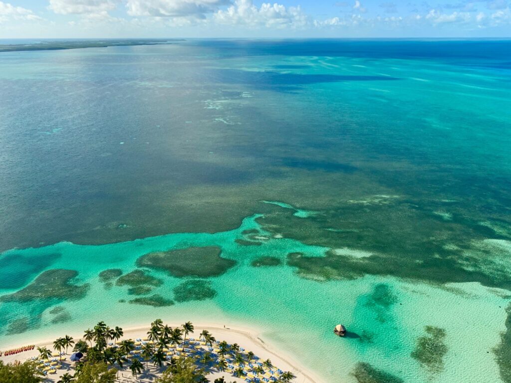 Compass Cay Yacht Charter