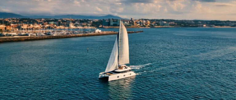 FEEL THE BLUE - Sunreef 60 Sold