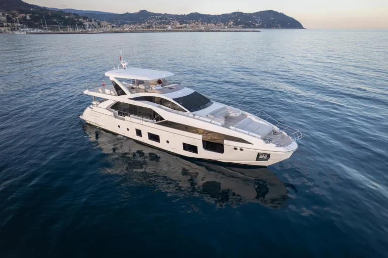 sold azimut yacht