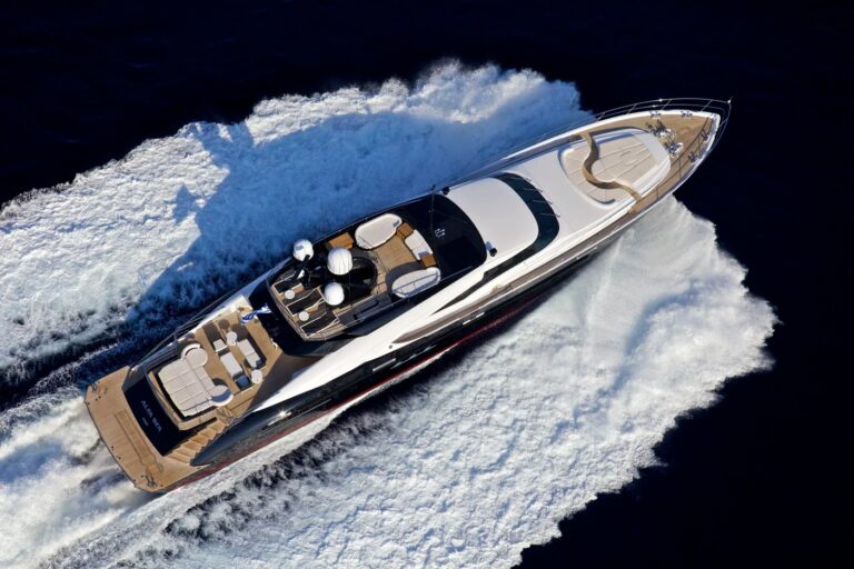Palmer Johnson 135 Sportyacht