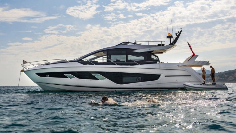Sunseeker 65 Sport Yacht for Sale