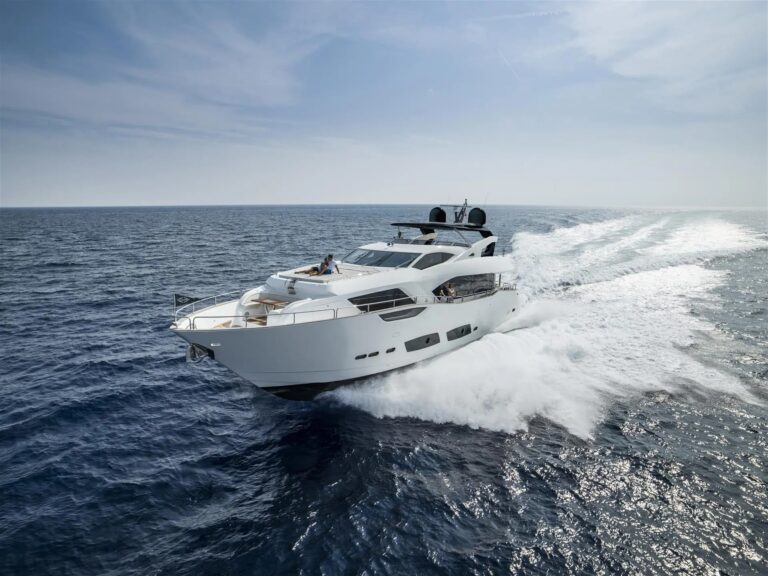 Sunseeker 95 Yacht for Sale