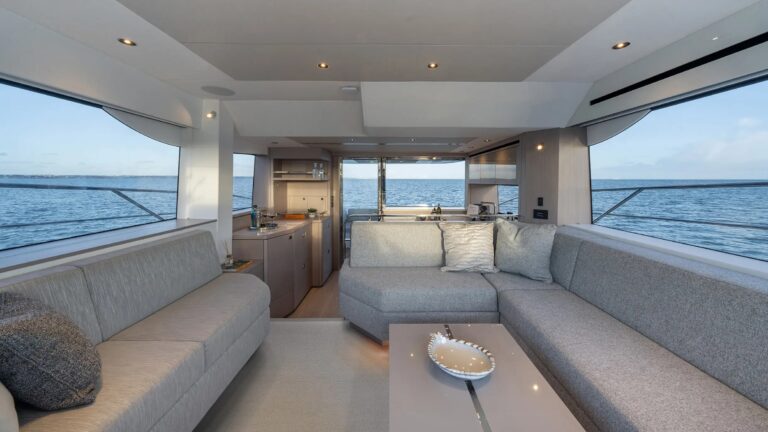 Sunseeker Manhattan 56Yacht for Sale
