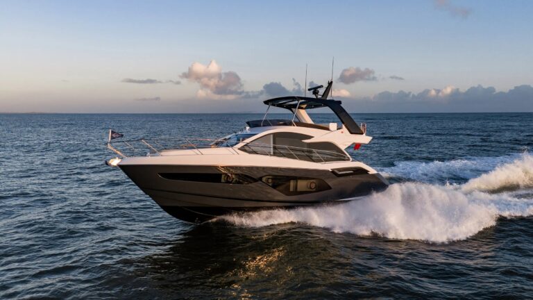 Sunseeker Manhattan 56Yacht for Sale
